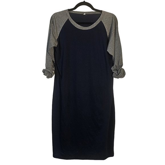 SHEIN Dresses & Skirts - SHEIN T-SHIRT DRESS